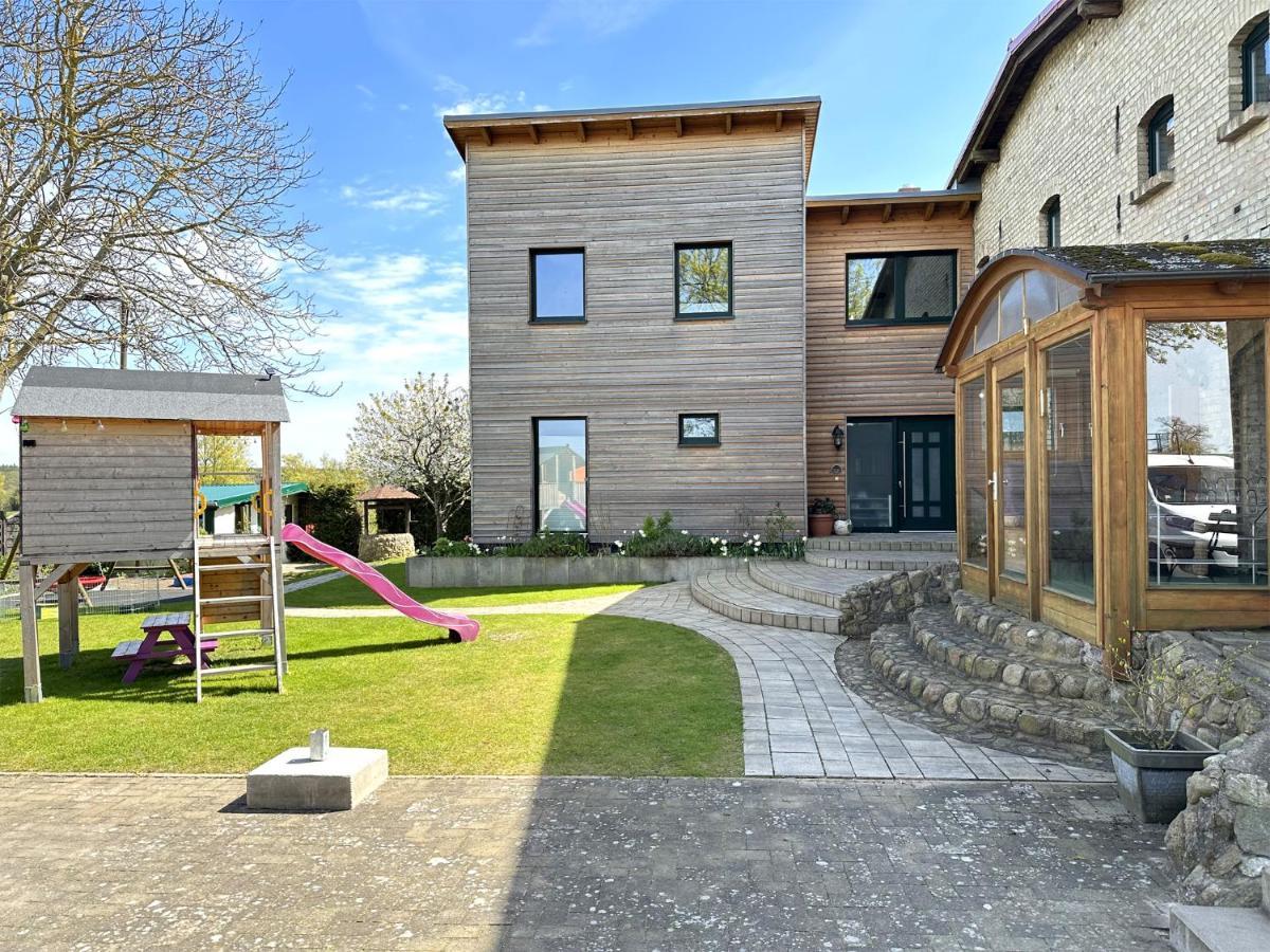 Behindertengerechte Ferienwohnung Nossentiner Huette Exterior foto