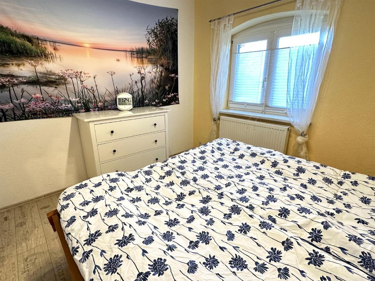 Behindertengerechte Ferienwohnung Nossentiner Huette Exterior foto